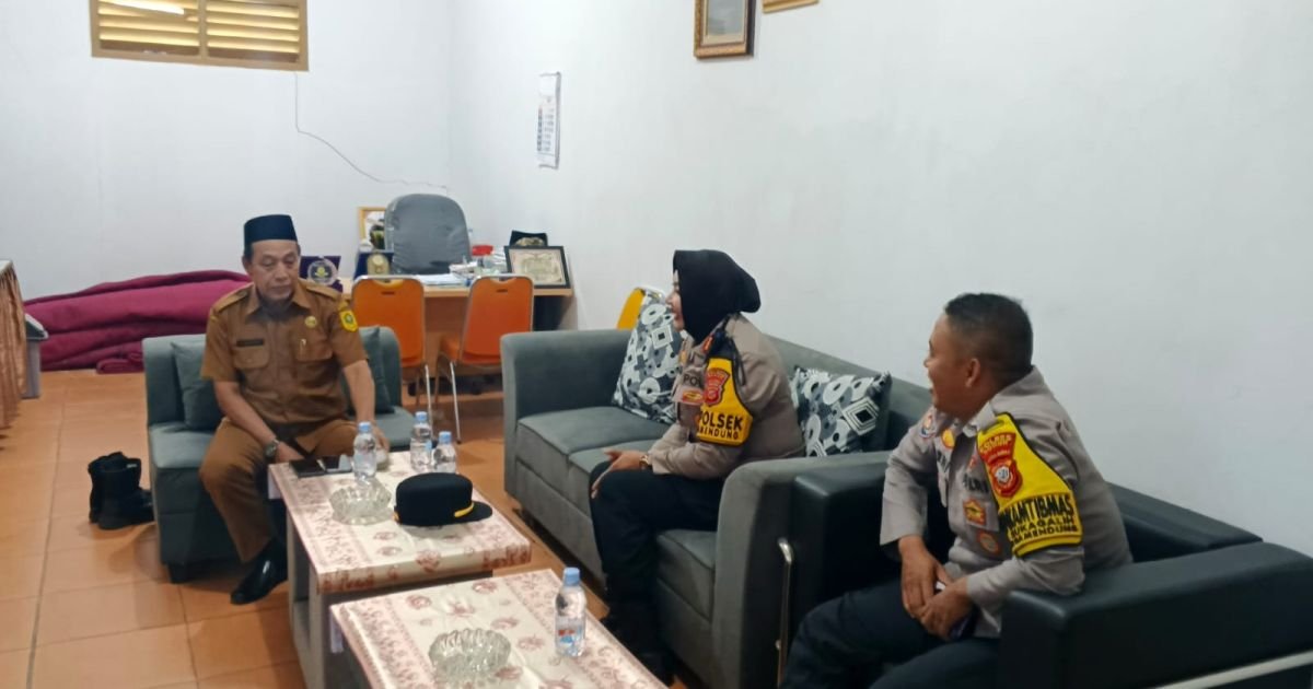 Kapolsek Megamendung Polres Bogor Sambangi APDESI Kecamatan Megamendung