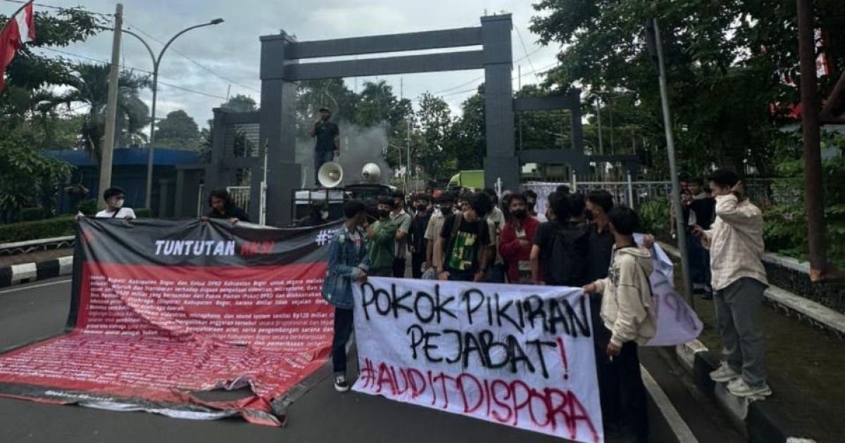 Demo DPRD Kabupaten Bogor, Aktivis Resolusi Mahasiswa Bogor Tolak Pokir Pengadaan Videotron