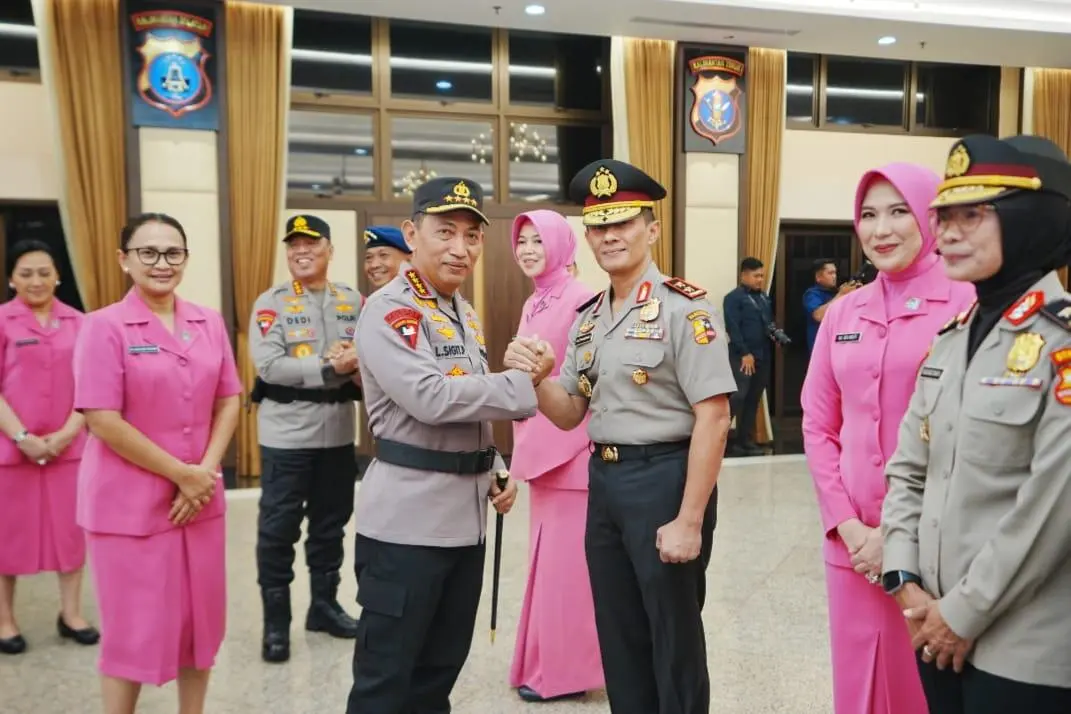 Akhmad Ramadhan & Helfi Assegaf Resmi Sandang Pangkat Irjen, Polda Lampung Punya Kapolda Baru.