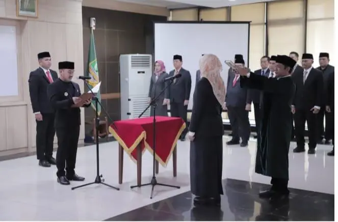 Bupati Bekasi Lantik Ida Farida Jadi Pj Sekda